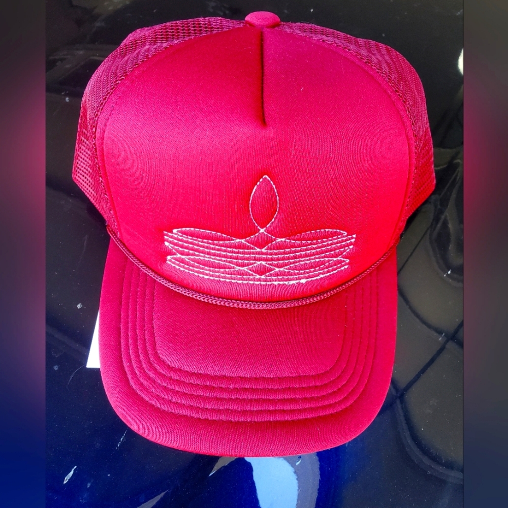 Trucker hat new with tags